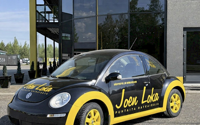 Uusi mainosauto